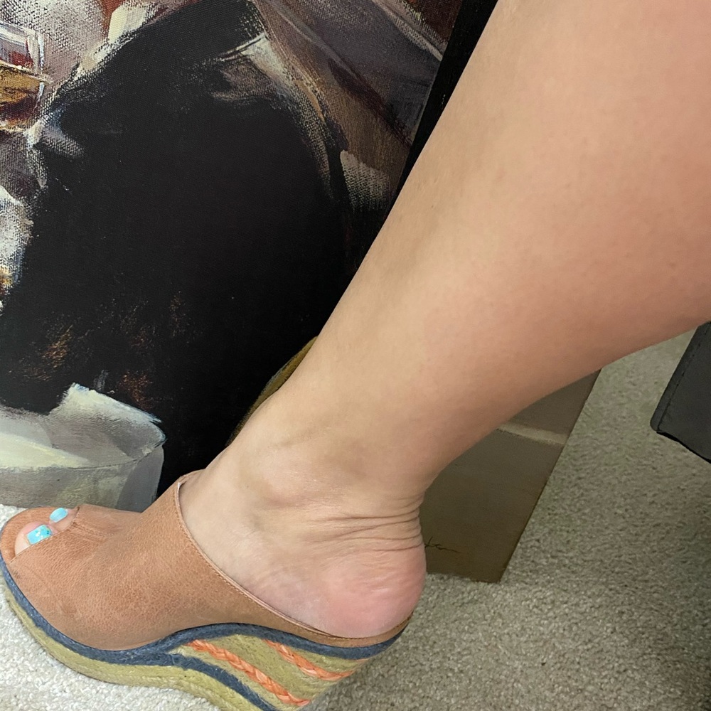 Wedge Heels - image 3